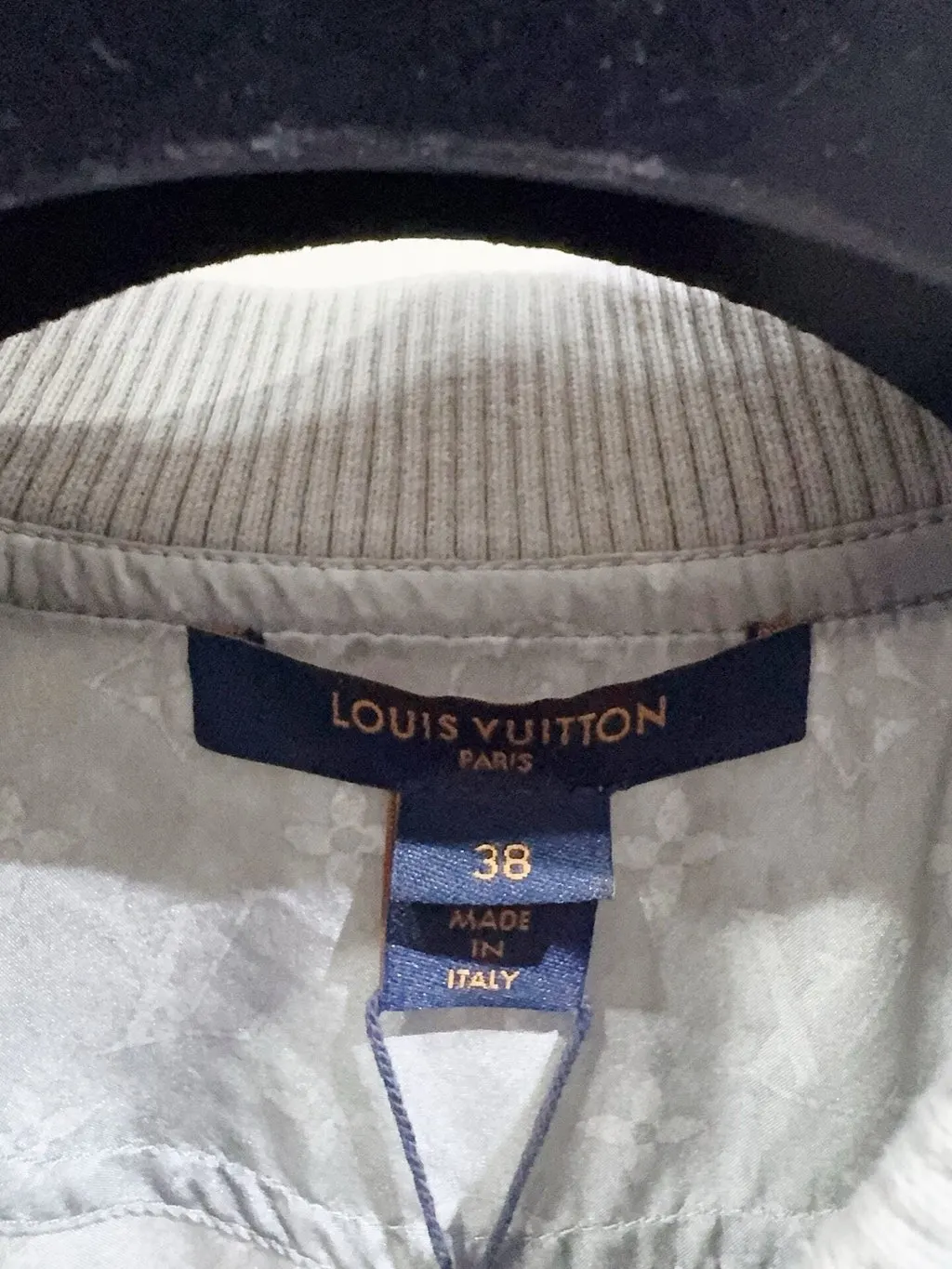Louis Vuitton Grey Silk Dress Grey Silk Never worn, with tag - Back View