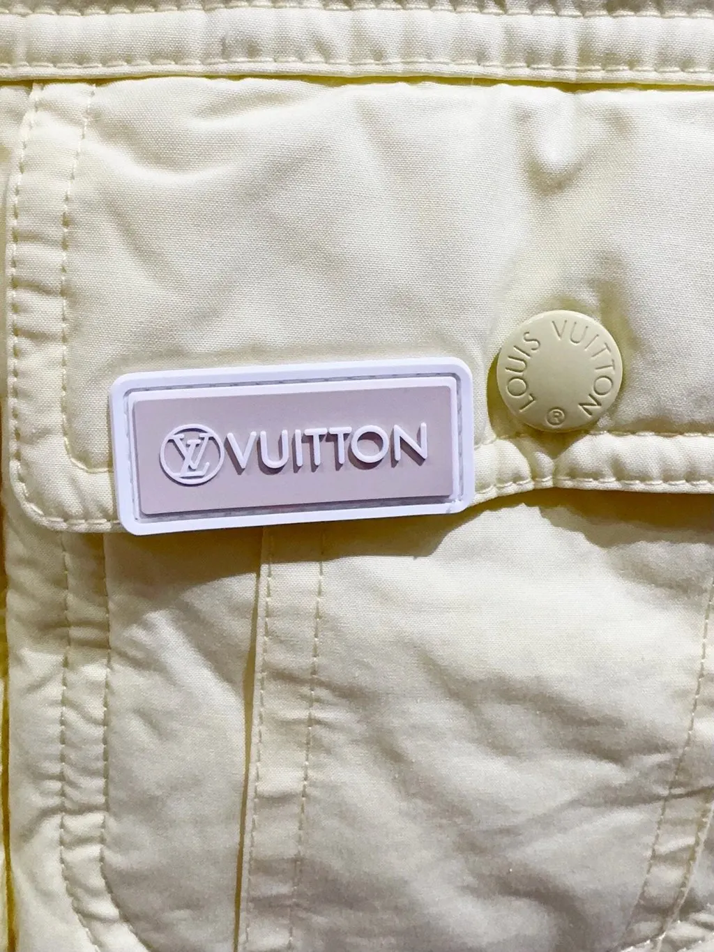Louis Vuitton Yellow Polyamide Jacket Yellow Polyamide Very good - Back View