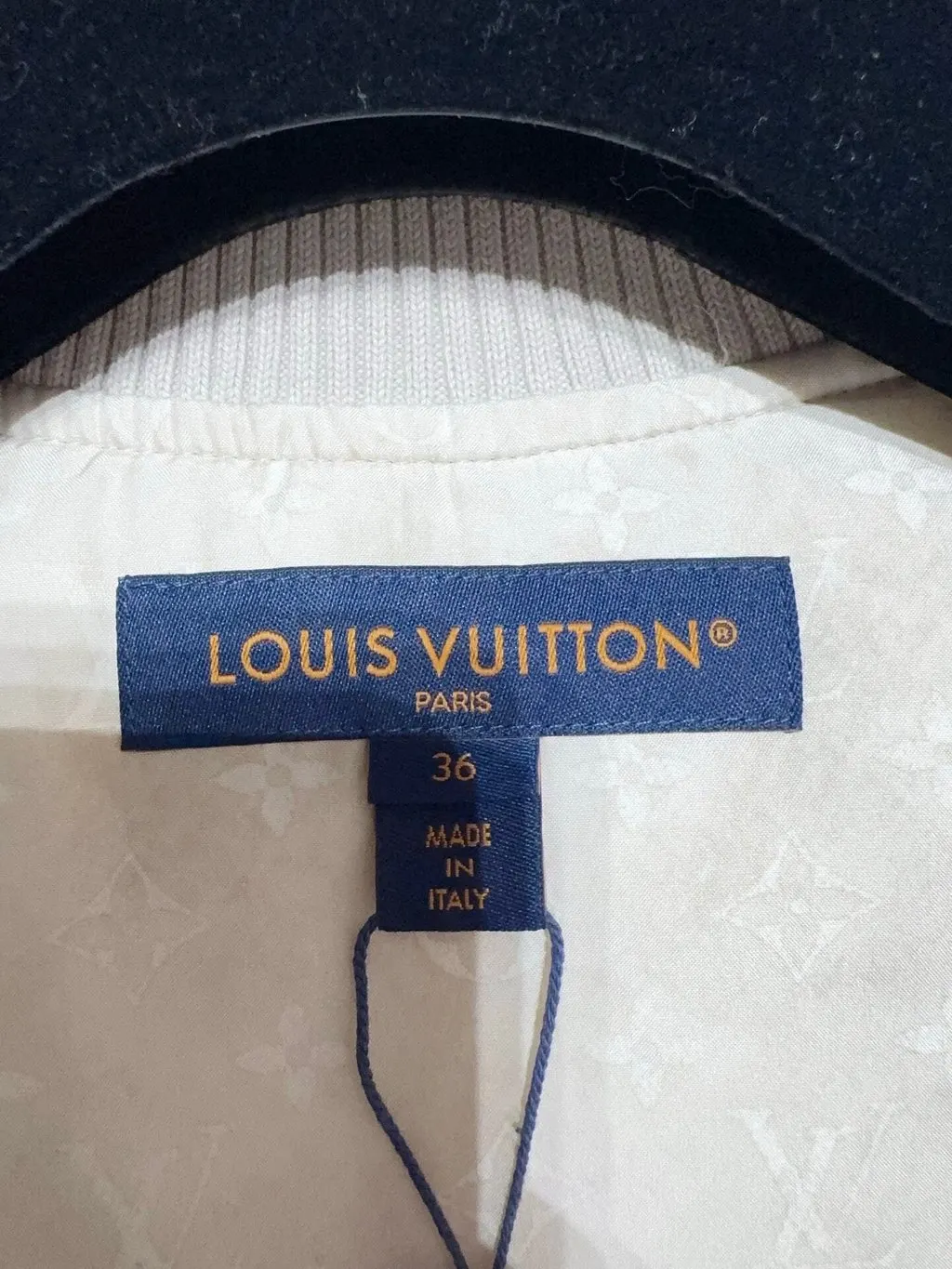 Louis Vuitton Silk Jacket MultiColor Silk Never worn, with tag - Box View