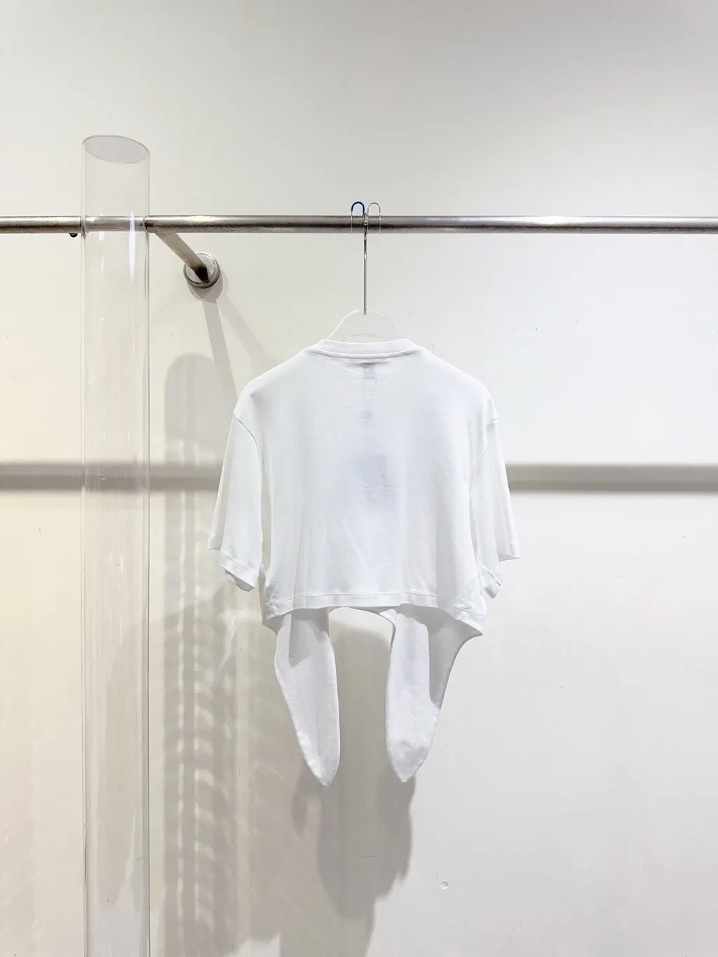 Louis Vuitton White Cotton Top White Cotton Never worn - Model View