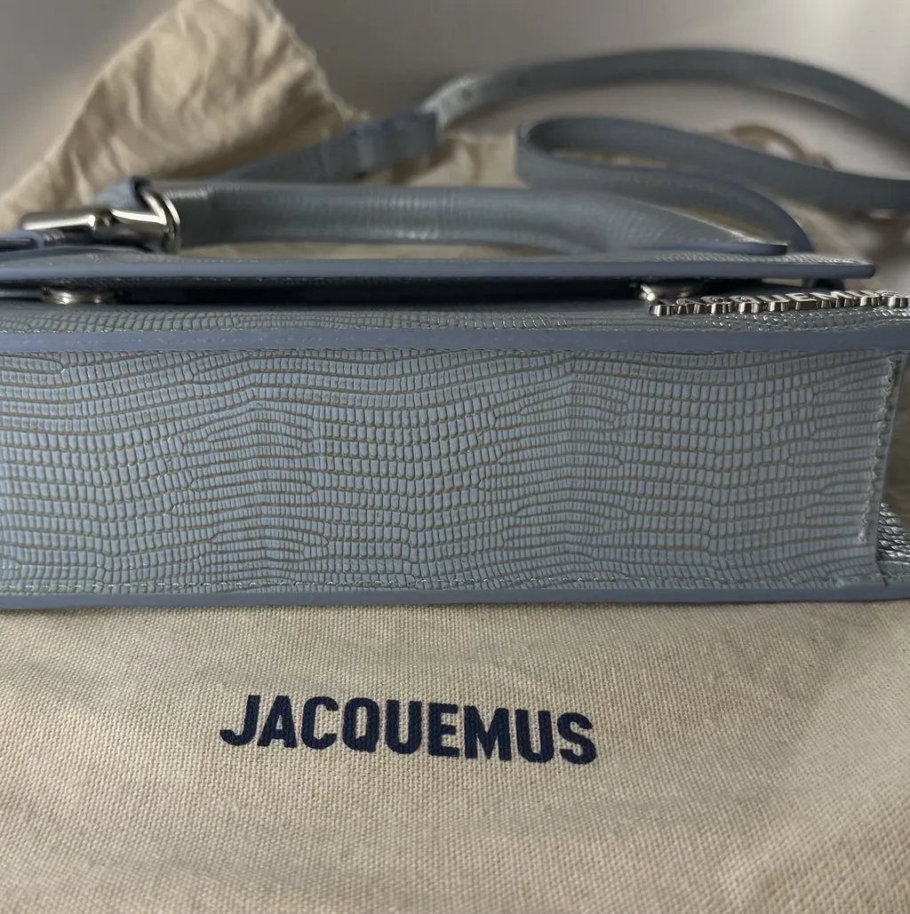 Jacquemus Le Chiquito Blue Leather Very good - Inside View