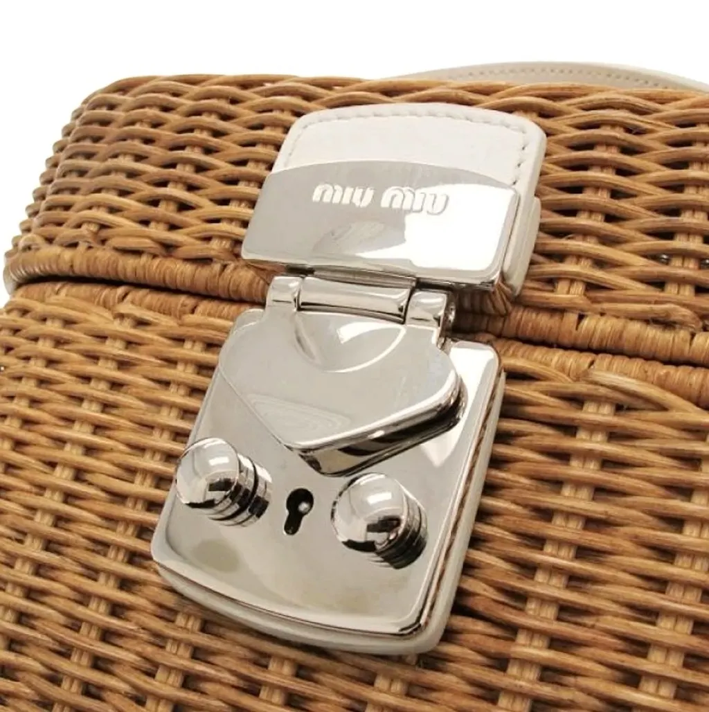 Miu Miu Miu Miu Wicker Shlouder Bag Beige Never worn, with tag - Model View