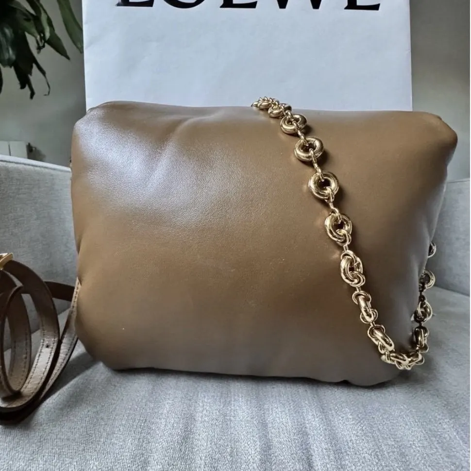 Loewe Loewe Goya Puffer Camel Leather Never worn, with tag - Back View