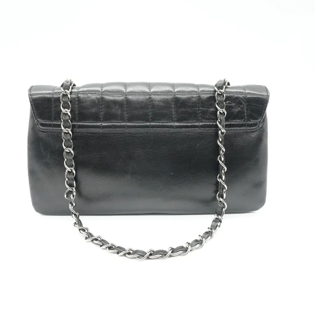 Chanel 2.55 Chocolate Bar Shoulder Bag Lambskin Reissue Black (2004-2005) Black Leather Good - Back View