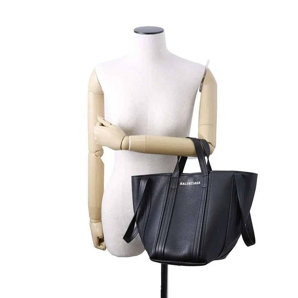Balenciaga Black Leather Everyday Small Tote Bag Black Leather Very good - Model View