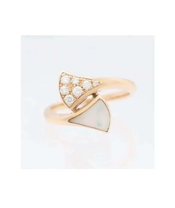 Bvlgari Size 9 Diva Dream Diamond and Mother-of-Pearl Ring In 18k Rose Gold Gold Gold Very good - Back View