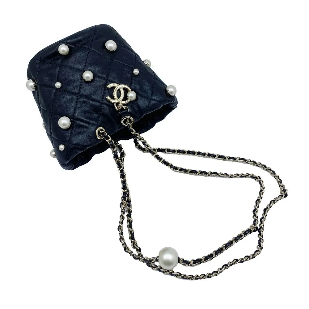 Chanel Black Lambskin Quilted Pearl Mini About Pearl Drawstring Bag Black Leather Very good - Model View