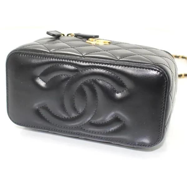 Chanel Black Matlasse Coco Lambskin Leather Vanity Bag Black Leather Never worn - Box View