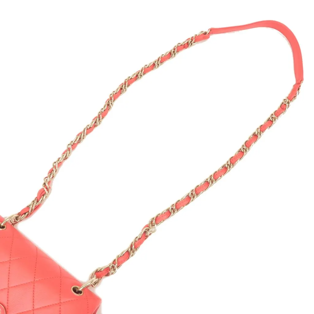 Chanel Mini Pink Matlasse Lambskin Diagonal Chain Shoulder Bag Pink Leather Very good - Model View
