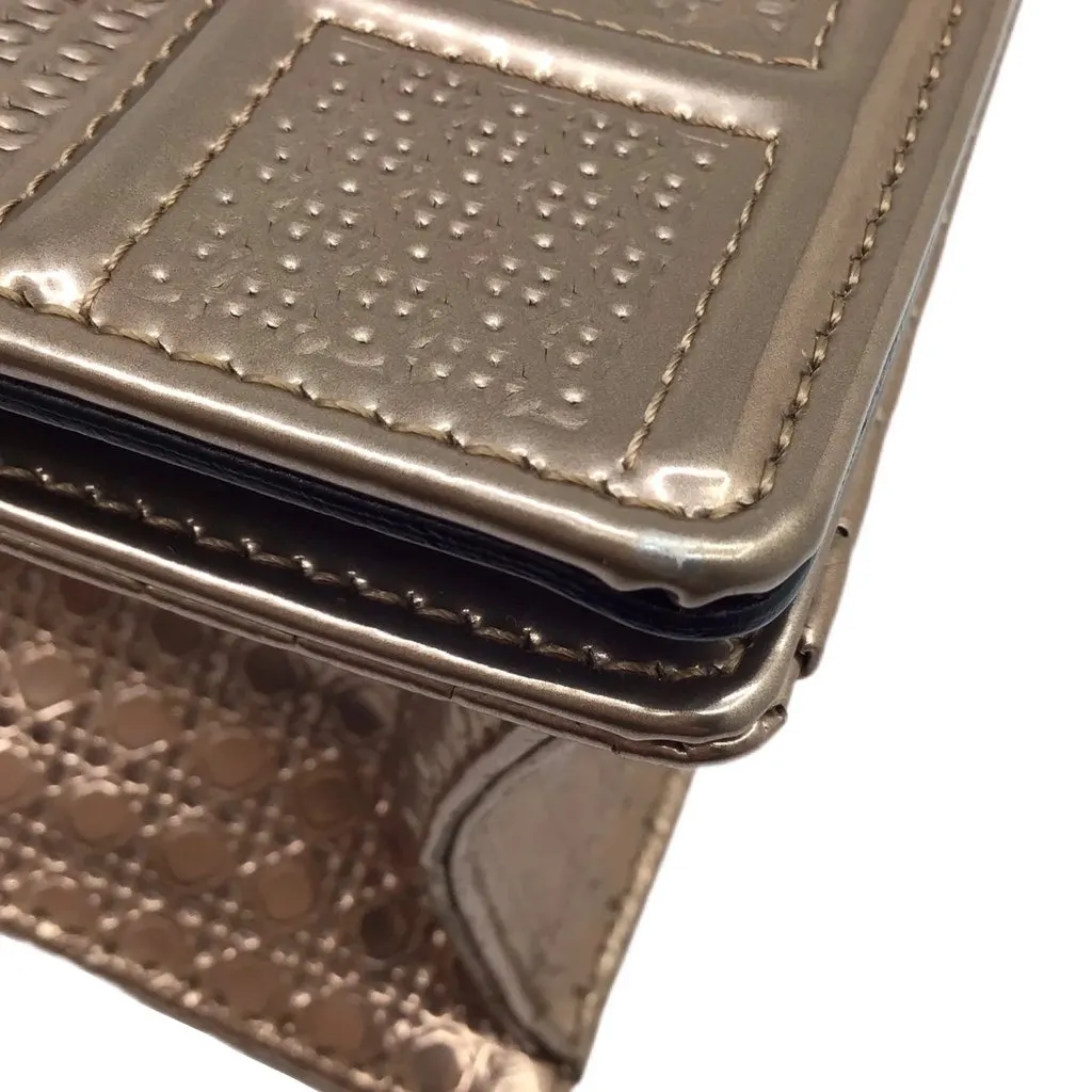 Dior Metallic Rose Gold Micro Cannage Patent Leather Medium Diorama Shoulder Bag Gold Leather Very good - Model View