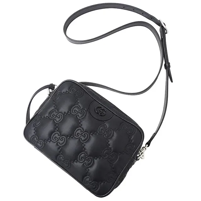 Gucci Black GG Matelasse Nylon Small Shoulder Bag Black Polyamide Very good - Model View