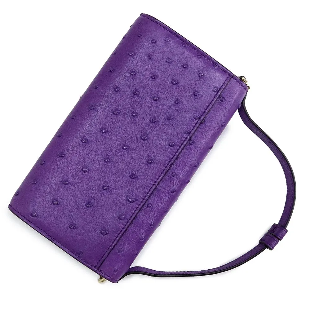 Gucci Purple Ostrich Leather Zumi Clutch Bag Purple Leather Never worn - Model View