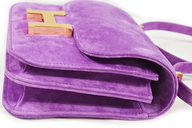 Hermès 2021 (Stamp Z) Size 18 Grizzly Suede Constance 3 Mini Doblis Violet in Color with Gold Hardware Gold Suede Very good - Box View