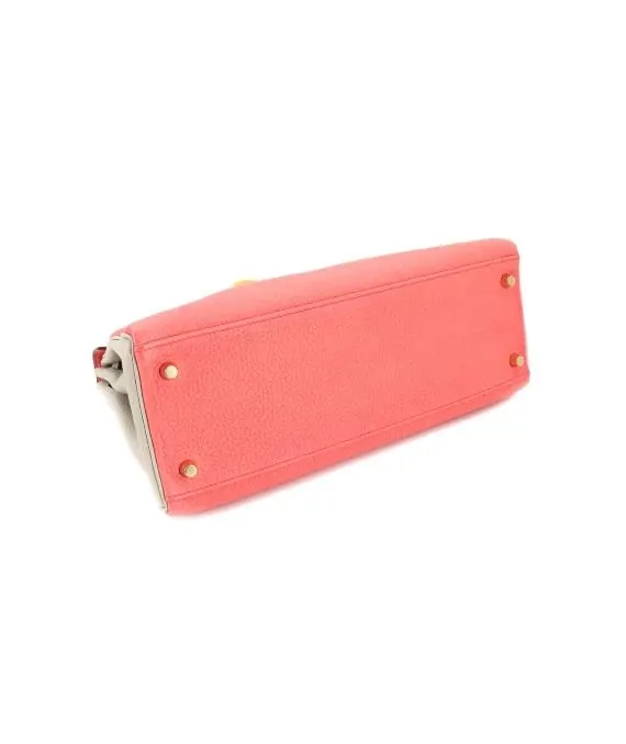 Hermès (Stamp T) Size 32 Tryon Clemence leather Kelly in Rose Azareth × Grease Pearl Color with Gold Hardware Gold Leather Very good - Model View