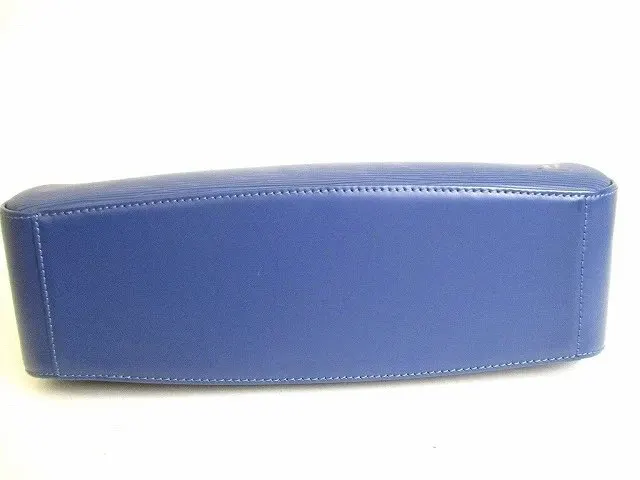 Louis Vuitton Myrtille Blue Epi Leather Jasmine Bag Blue Leather Never worn - Box View