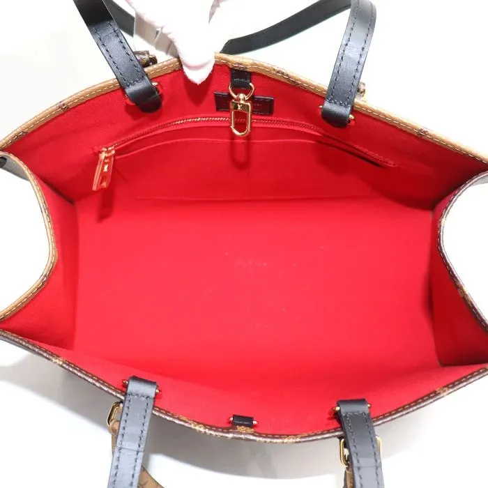 Louis Vuitton Reverse Monogram On The Go MM Shoulder Bag MultiColor Leather Very good - Inside View