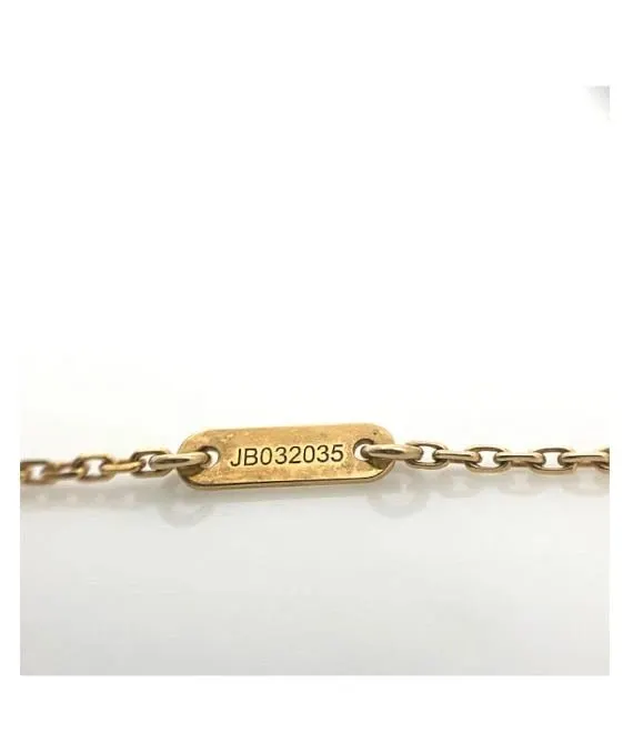 Van Cleef & Arpels Sweet Alhambra Mini Necklace In 18k Yellow Gold Yellow Gold Very good - Model View