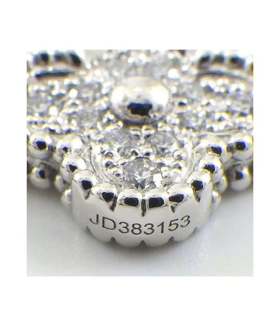 Van Cleef & Arpels Sweet Alhambra 6 Motifs Diamond Bracelet In 18k White Gold White Gold Very good - Box View