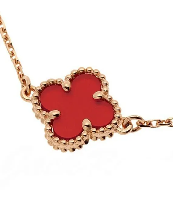 Van Cleef & Arpels Sweet Alhambra Carnelian Bracelet In 18k Pink Gold Pink Gold Very good - Box View