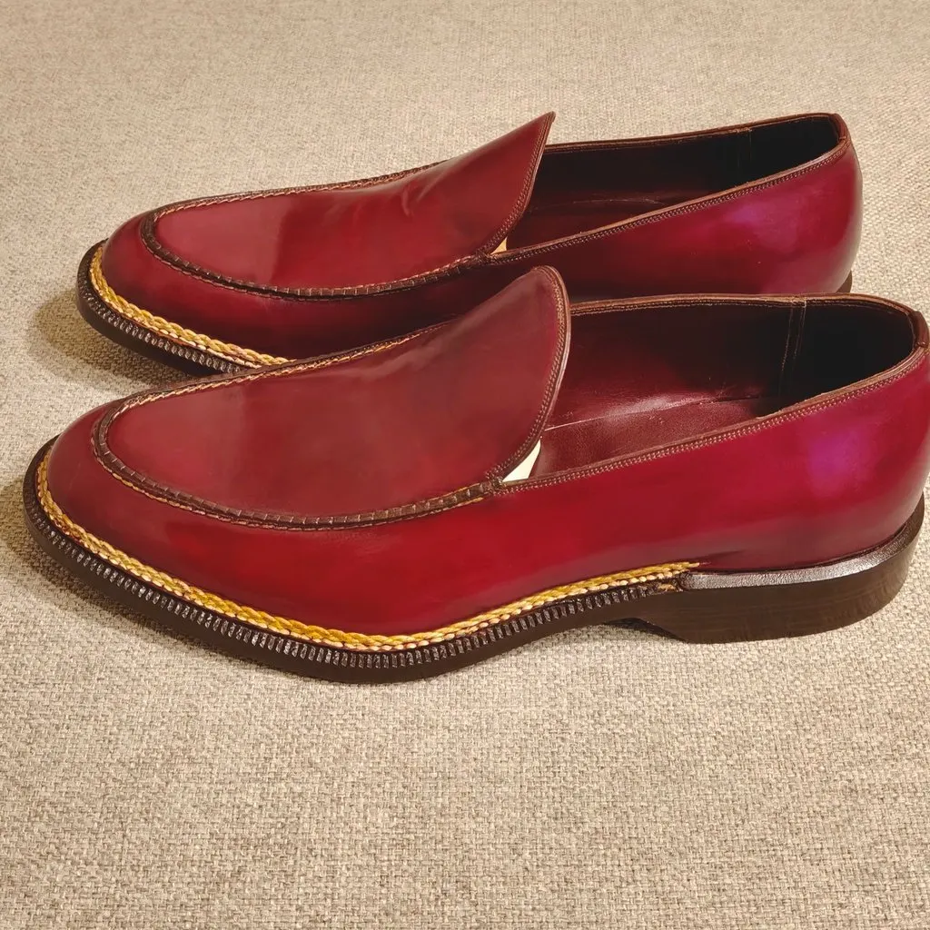 Unsigned Silvano Lattanzi-Pantofola mocassino Burgundy Leather Never worn - Model View