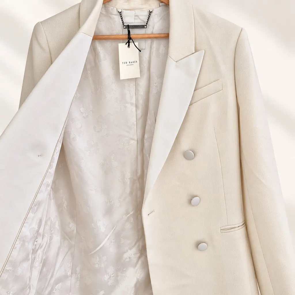 Ted Baker Ted Baker Dianai women's double brested Wool blend blazer Beige Wool Never worn - Inside View