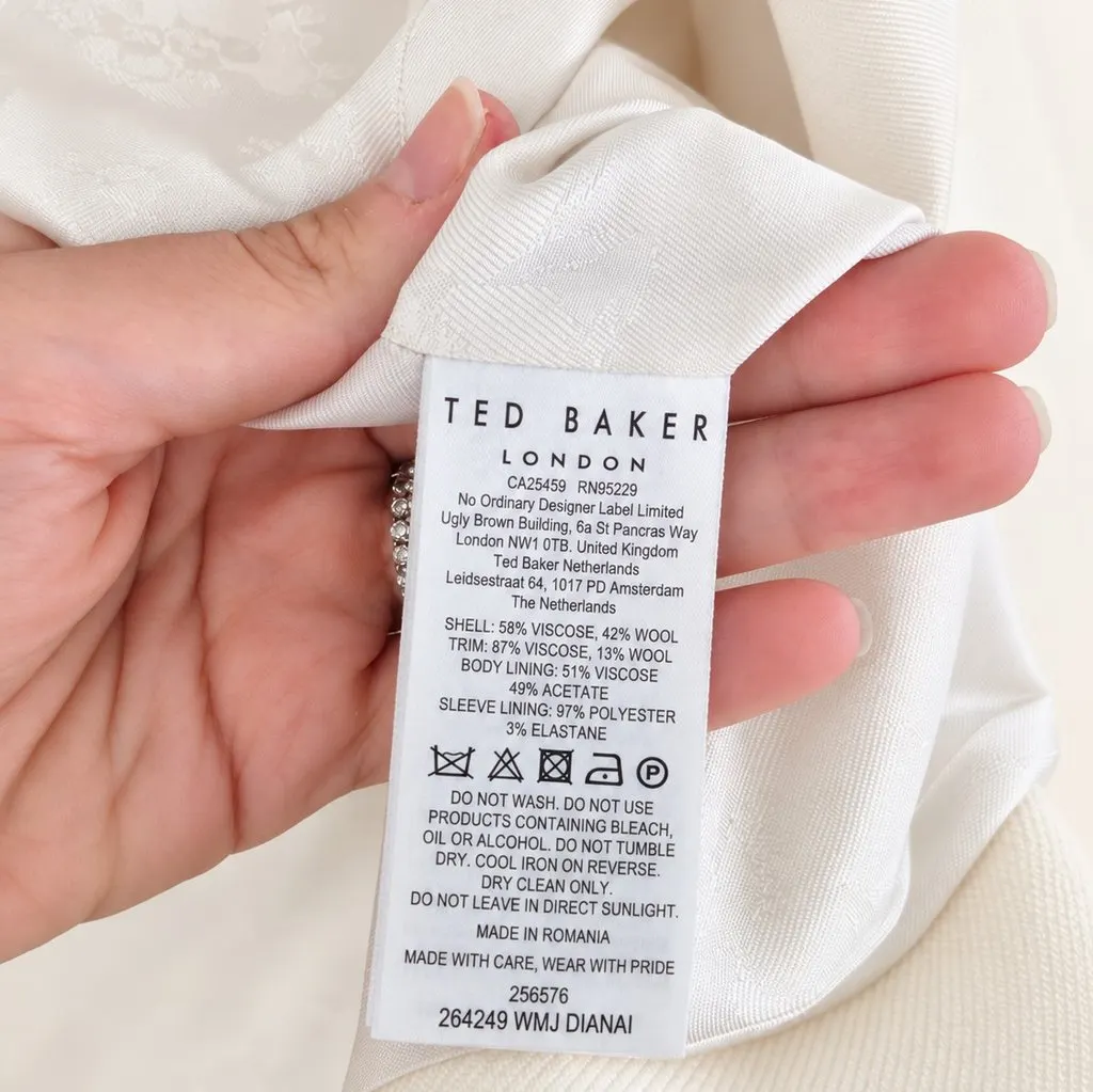 Ted Baker Ted Baker Dianai women's double brested Wool blend blazer Beige Wool Never worn - Model View