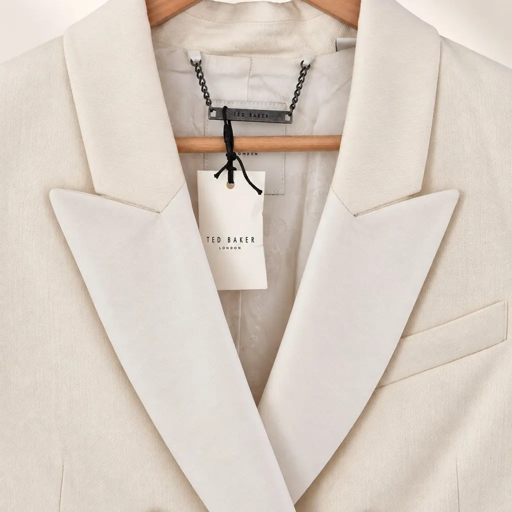 Ted Baker Ted Baker Dianai women's double brested Wool blend blazer Beige Wool Never worn - Box View