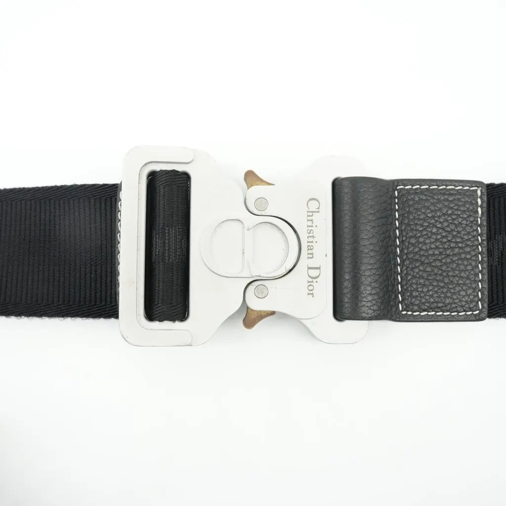 Dior Saddle in Black Grained Calfskin Crossbody Bag Black Leather Good - Box View