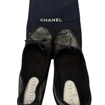 Chanel أسود ميتاليك Fabric باليه باليرينا