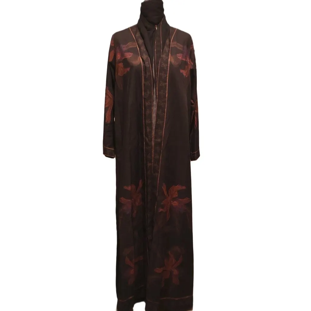 Unsigned Hessa Al Falassi Printed Cotton Abaya Black Cotton Never worn, with tag - Front View