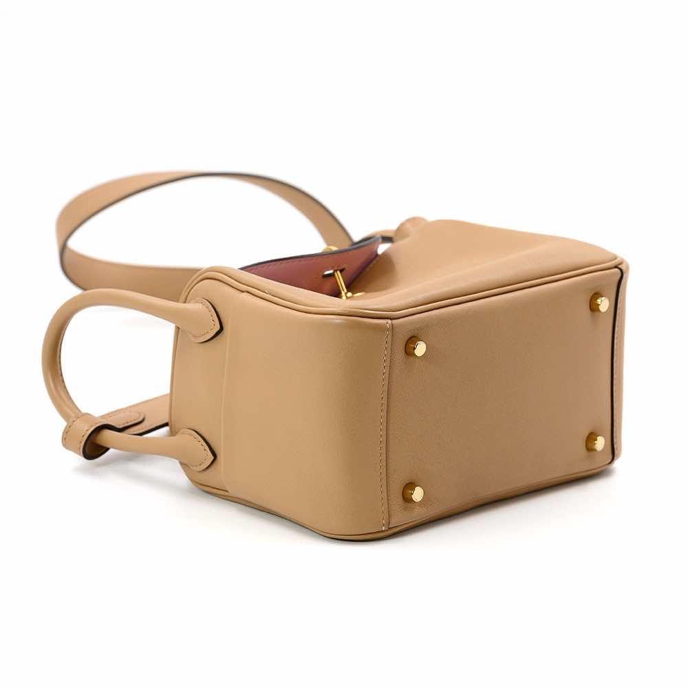 Hermès Lindy 20 - Side view