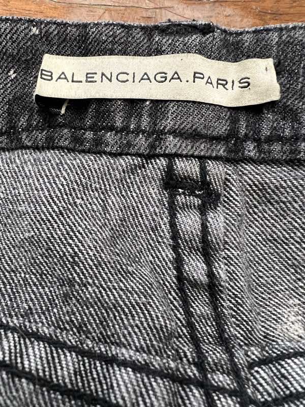 Balenciaga Spry Black Jeans - Image 10