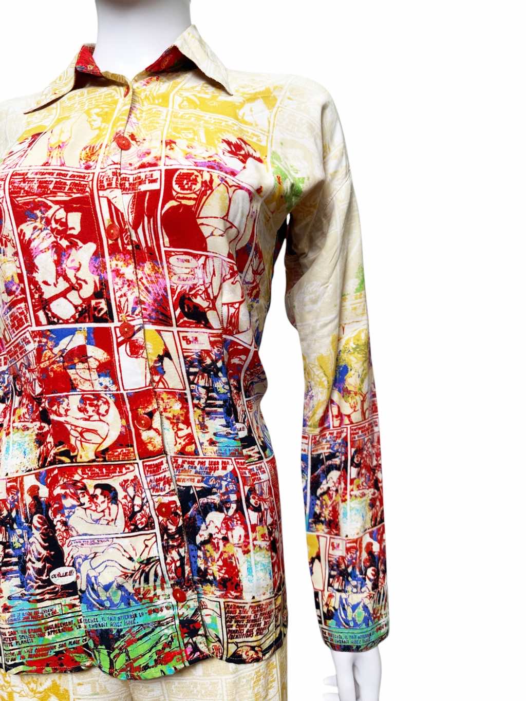 Jean Paul Gaultier Comics - Side view