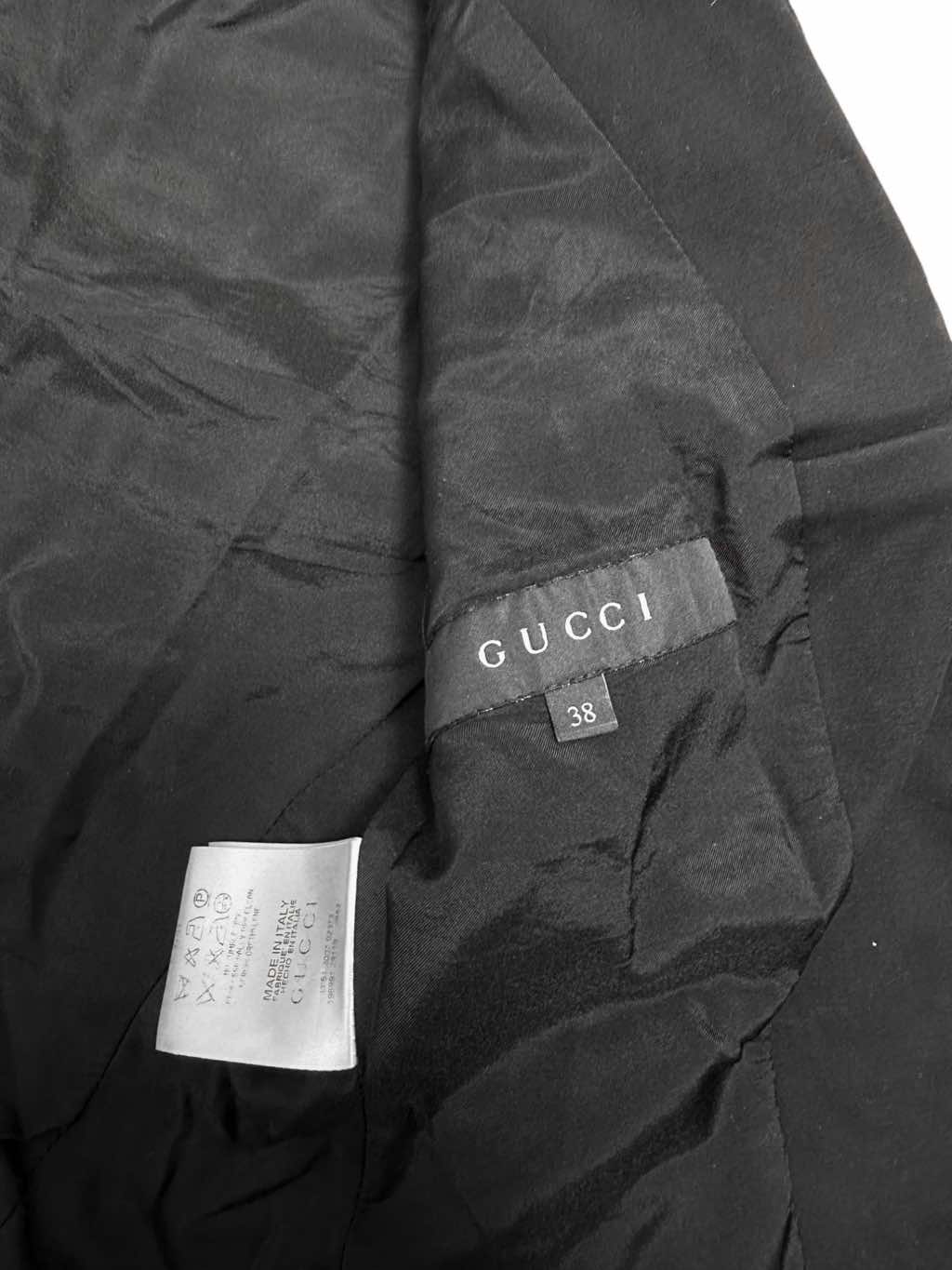 Gucci Layered Button Black Suit - Image 16