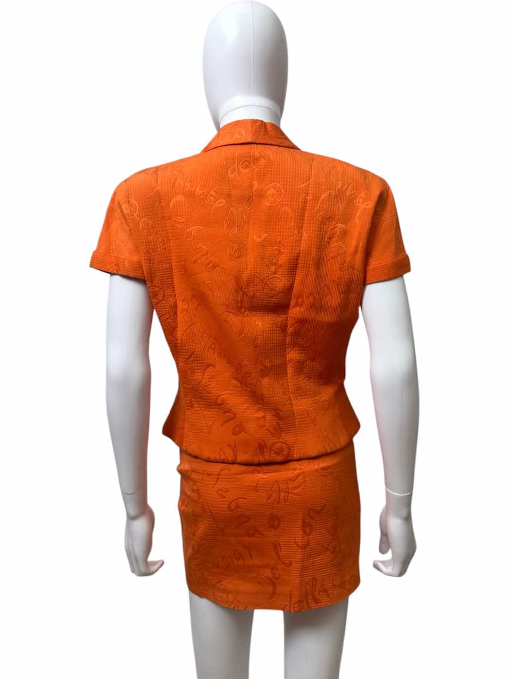 Gianfranco Ferré Orange Letter Pattern Tailleur - 4