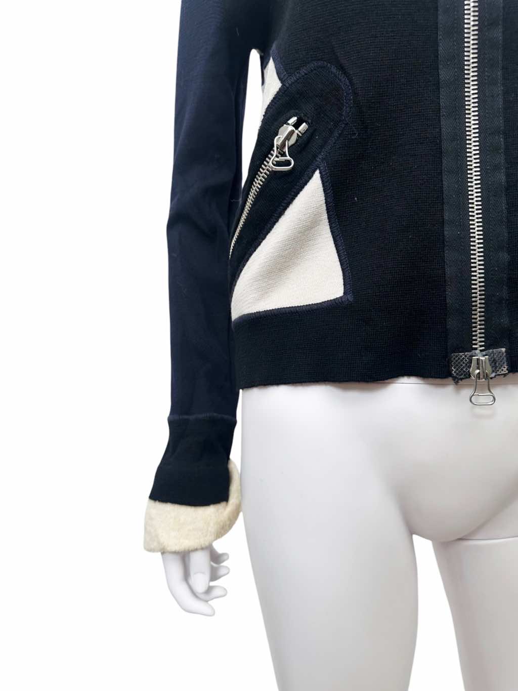 Gianfranco Ferré Wool Zipped Sweater - Detail 1