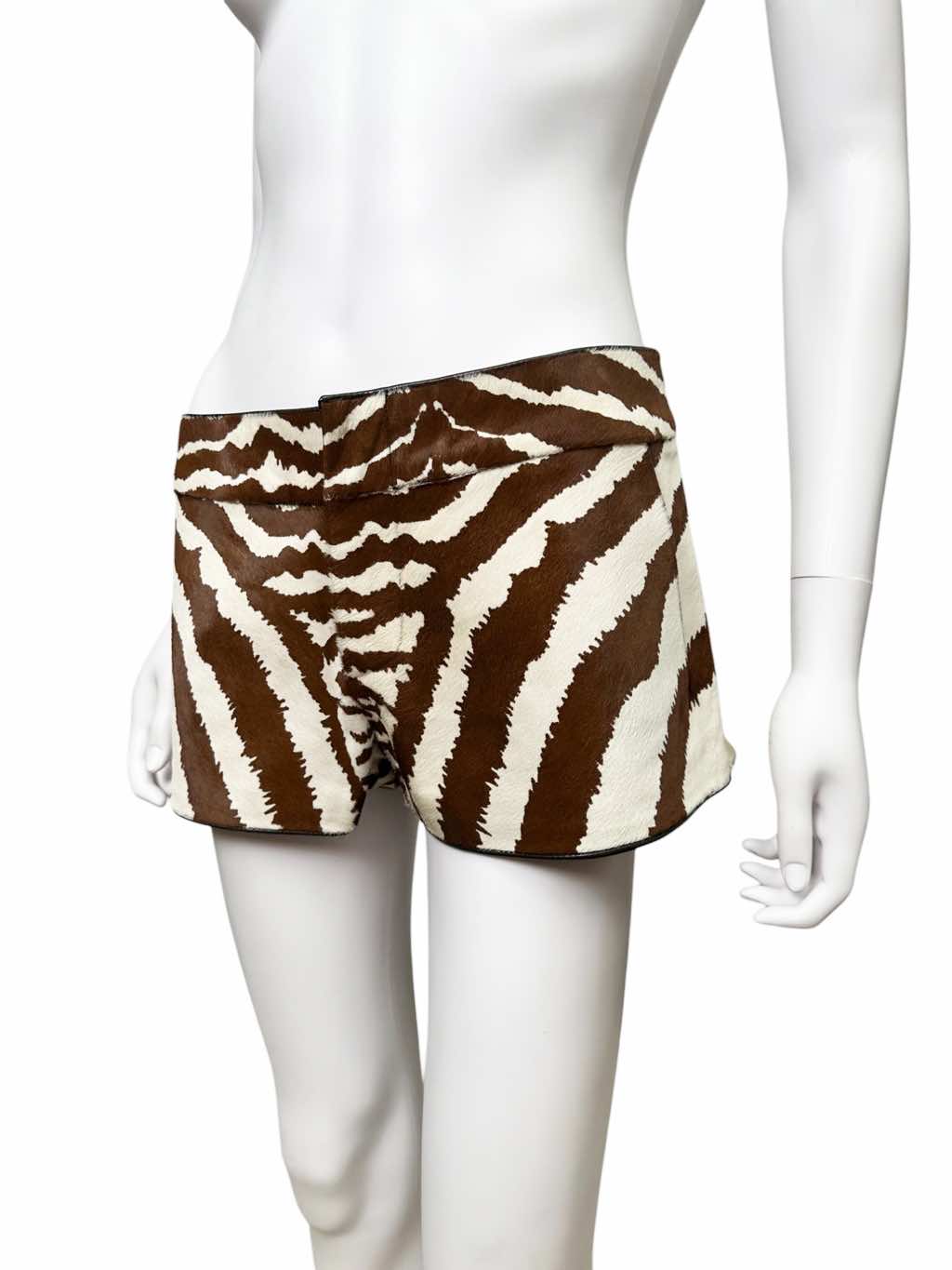 Gucci PonyHair Zebra Print Shorts - Detail 1