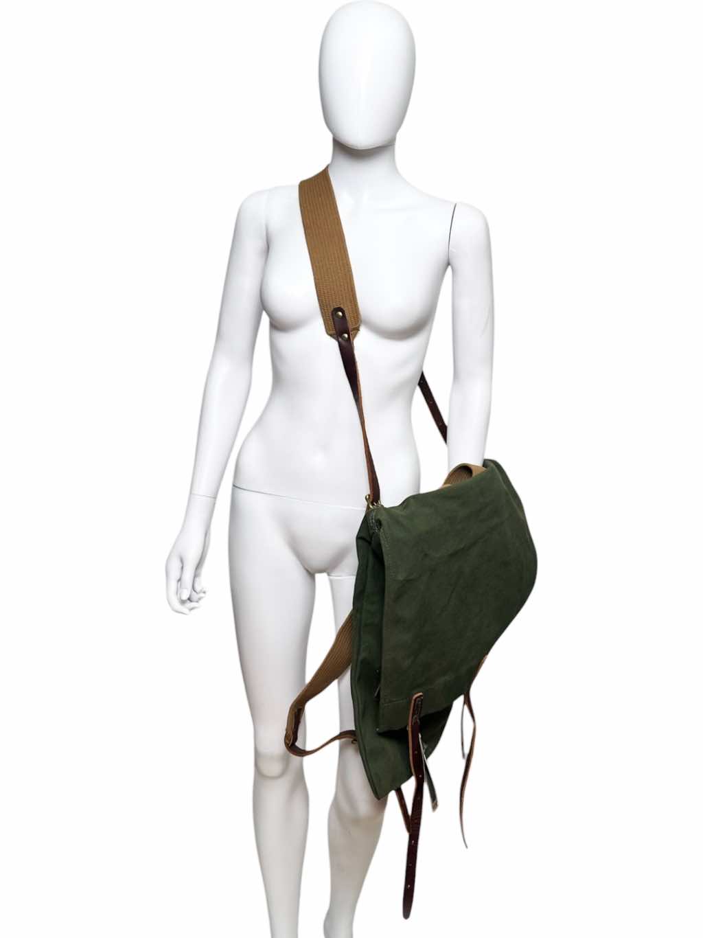 Woolrich Woolen Mills Miliraty Vintage backpack - Back view