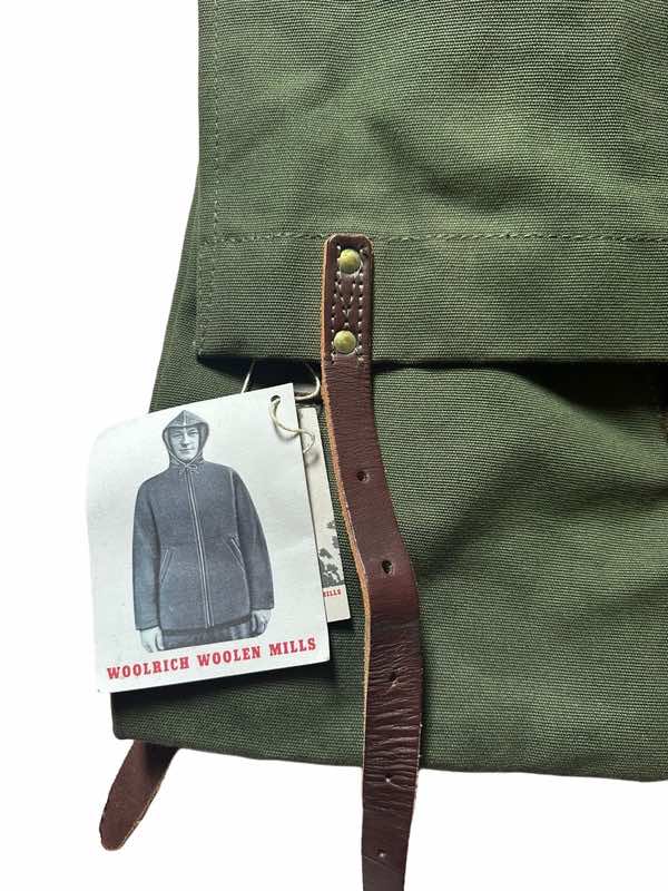 Woolrich Woolen Mills Miliraty Vintage backpack - Side view
