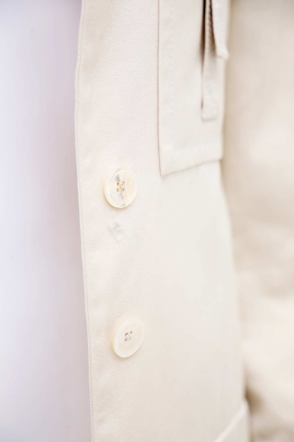 Gucci Multipocket White Coat - Image 13