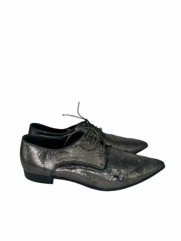 Miu Miu Pointed Waxed Shoes - Back view