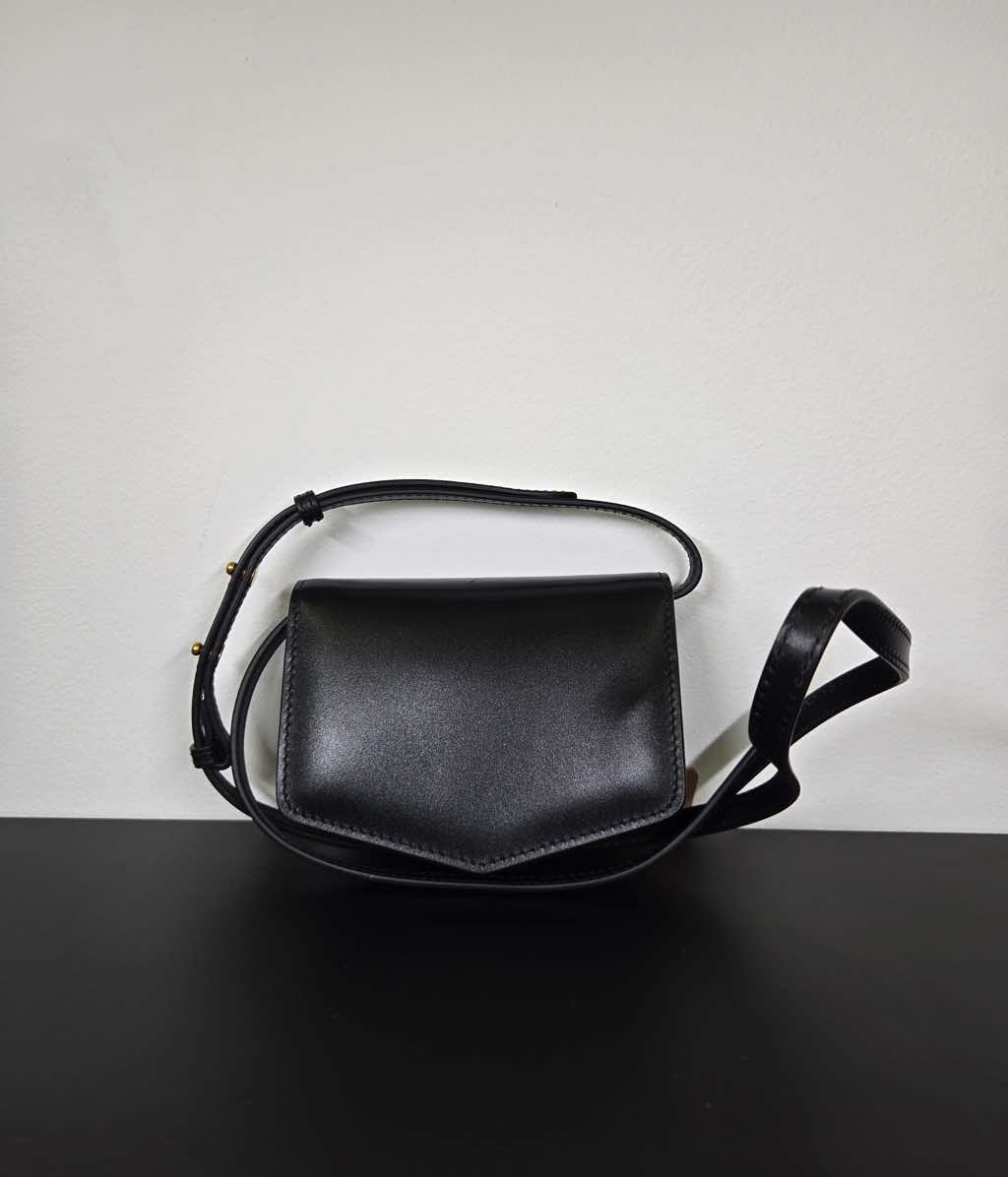 Alaïa Le Papa Mini leather shoulder bag - Back view