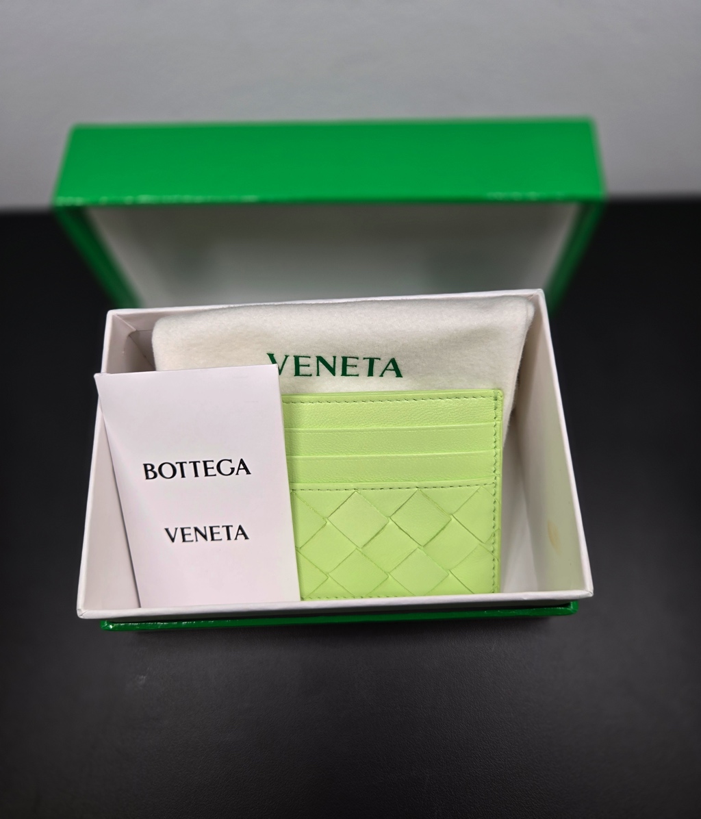 Bottega Veneta Credit Card Case in Intrecciato Leather - 4