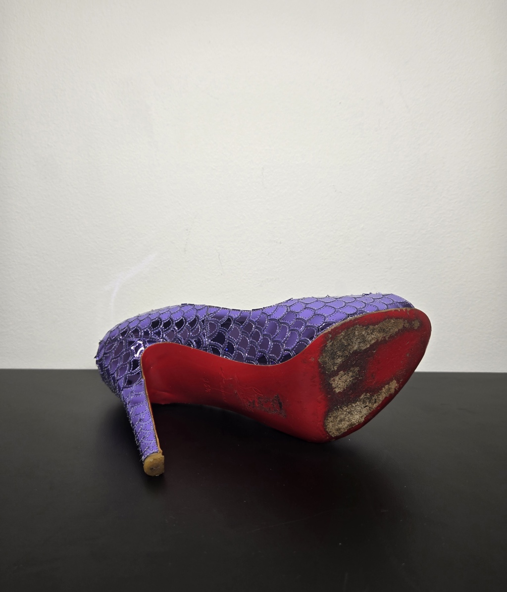 Christian Louboutin Peep Toe Platform Pumps - Detail 1