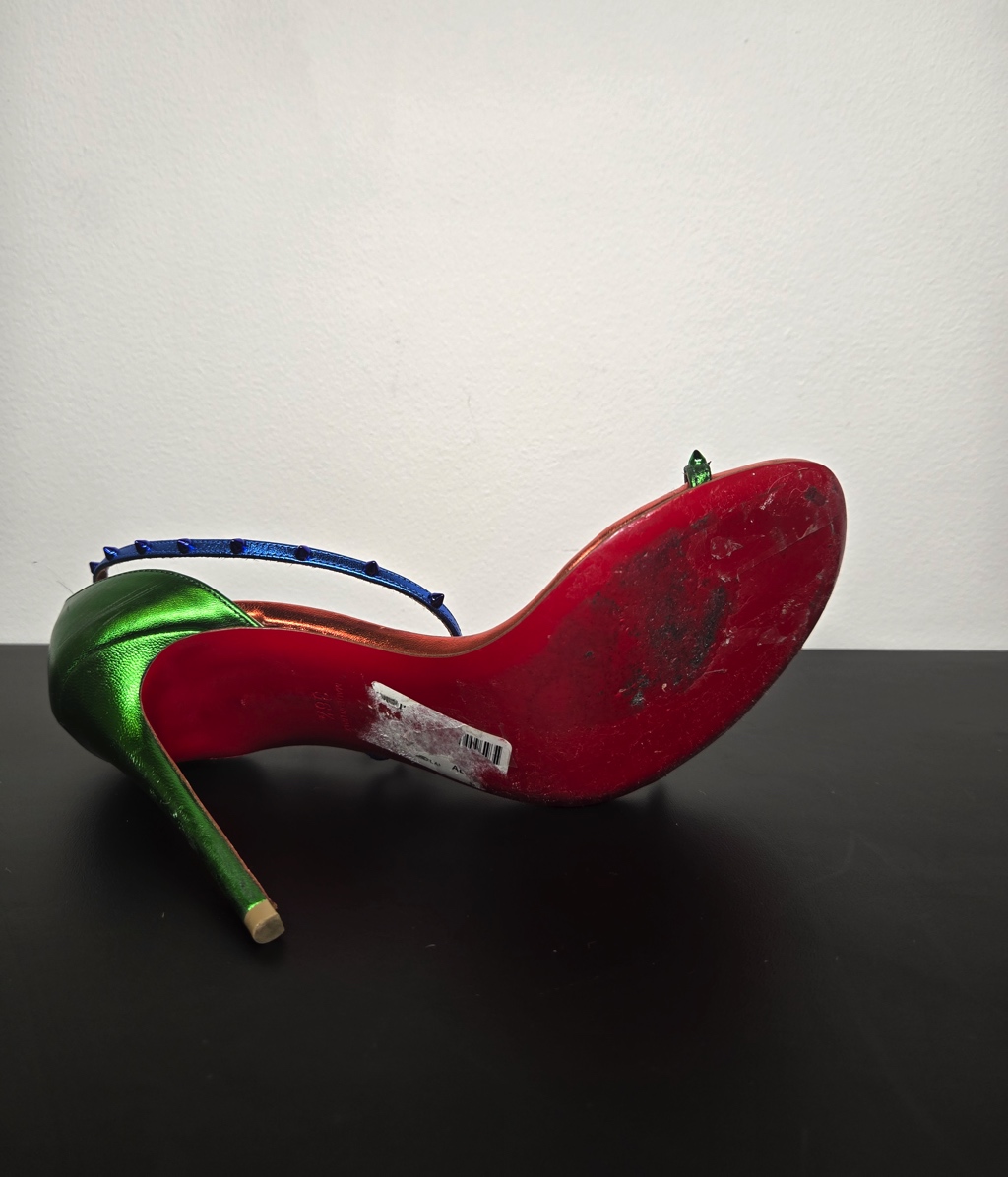 Christian Louboutin Riojana Spike Sandals - Detail 1