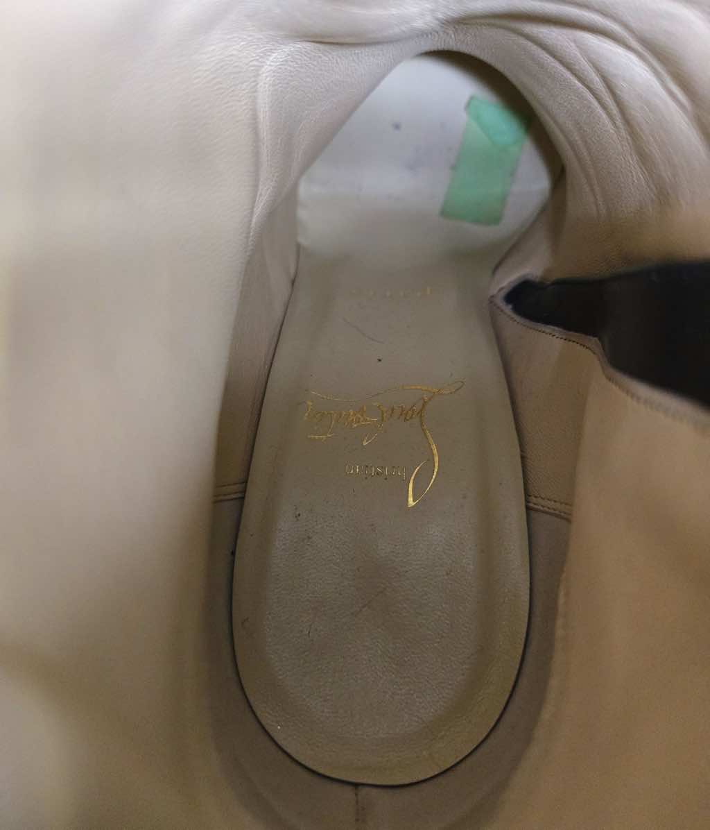 Christian Louboutin Black Suede Ankle Boots - Detail 2