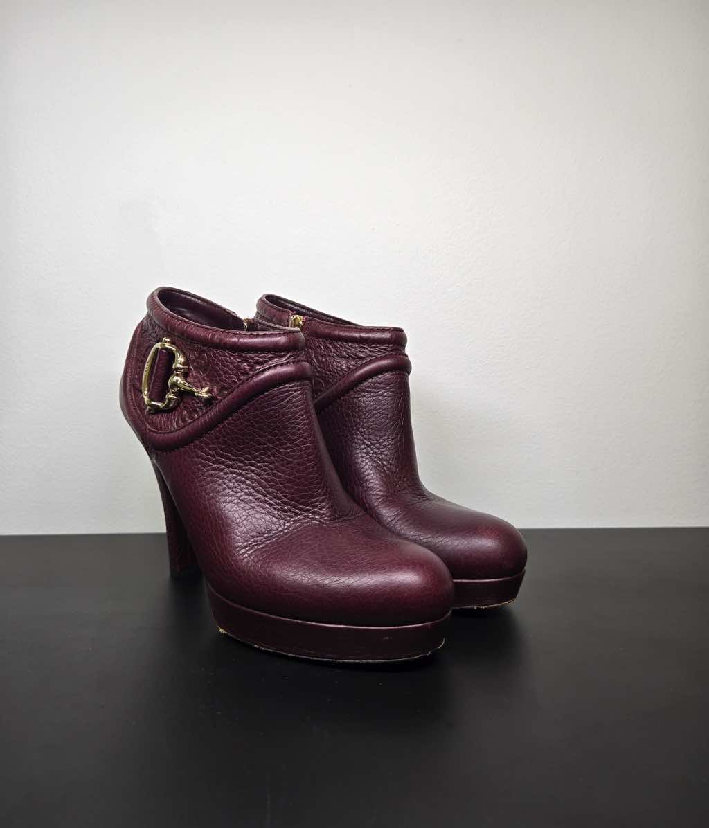 Gucci Black Leather Horsebit Ankle Boots - Back view