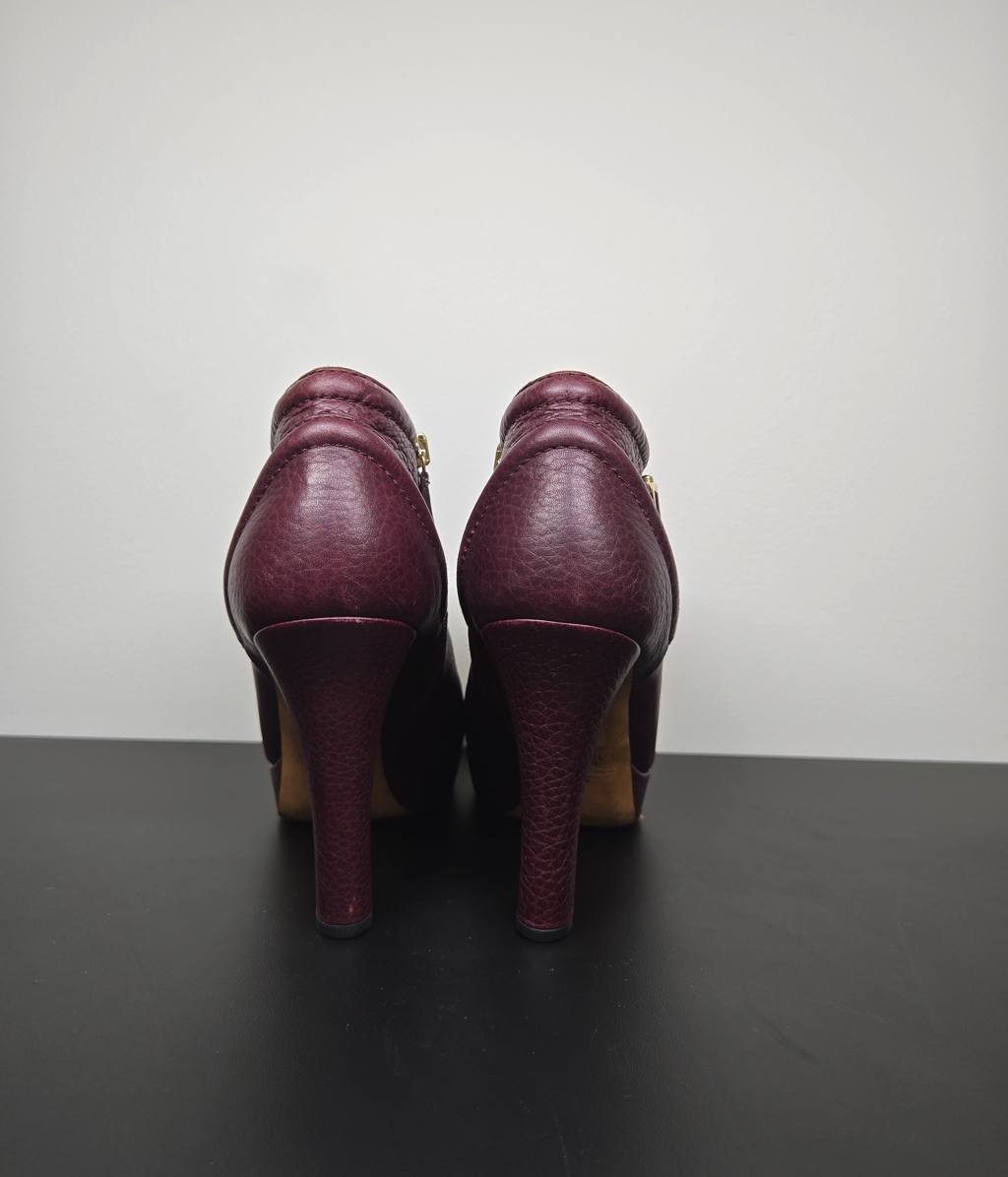 Gucci Black Leather Horsebit Ankle Boots - 4