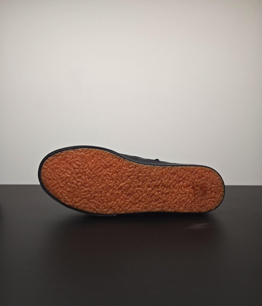 Alaïa Sneakers collaboration with Superga - Detail 1