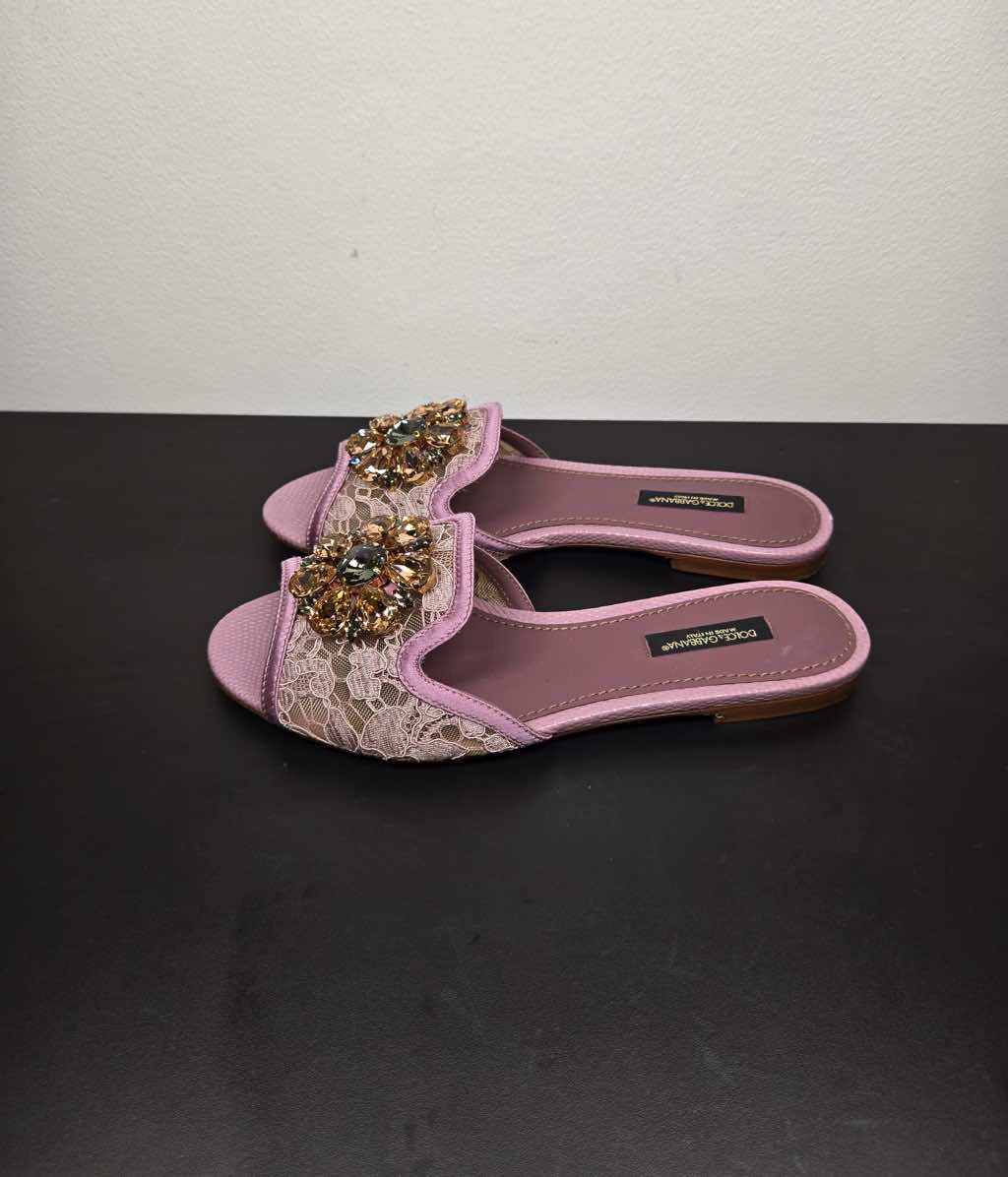 Dolce & Gabbana Lace rainbow sliders with brooch - Image 6